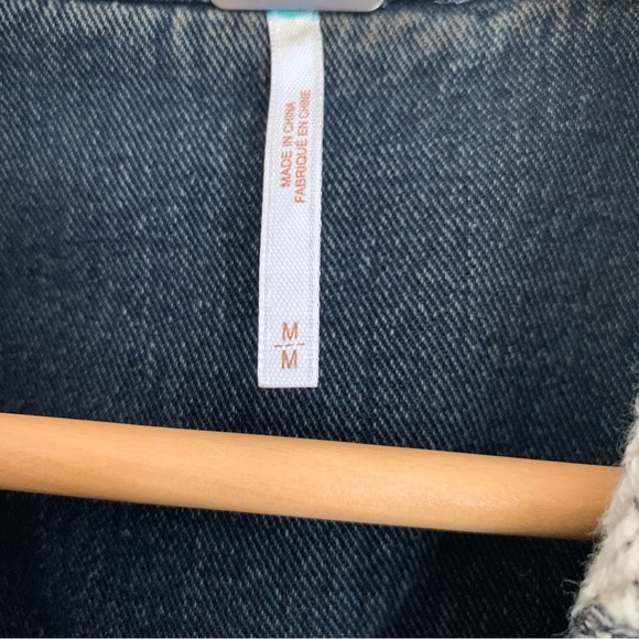 Free People Denim Sweatshirt Jacket Washed Black Distressed Size M - Picture 9 of 9